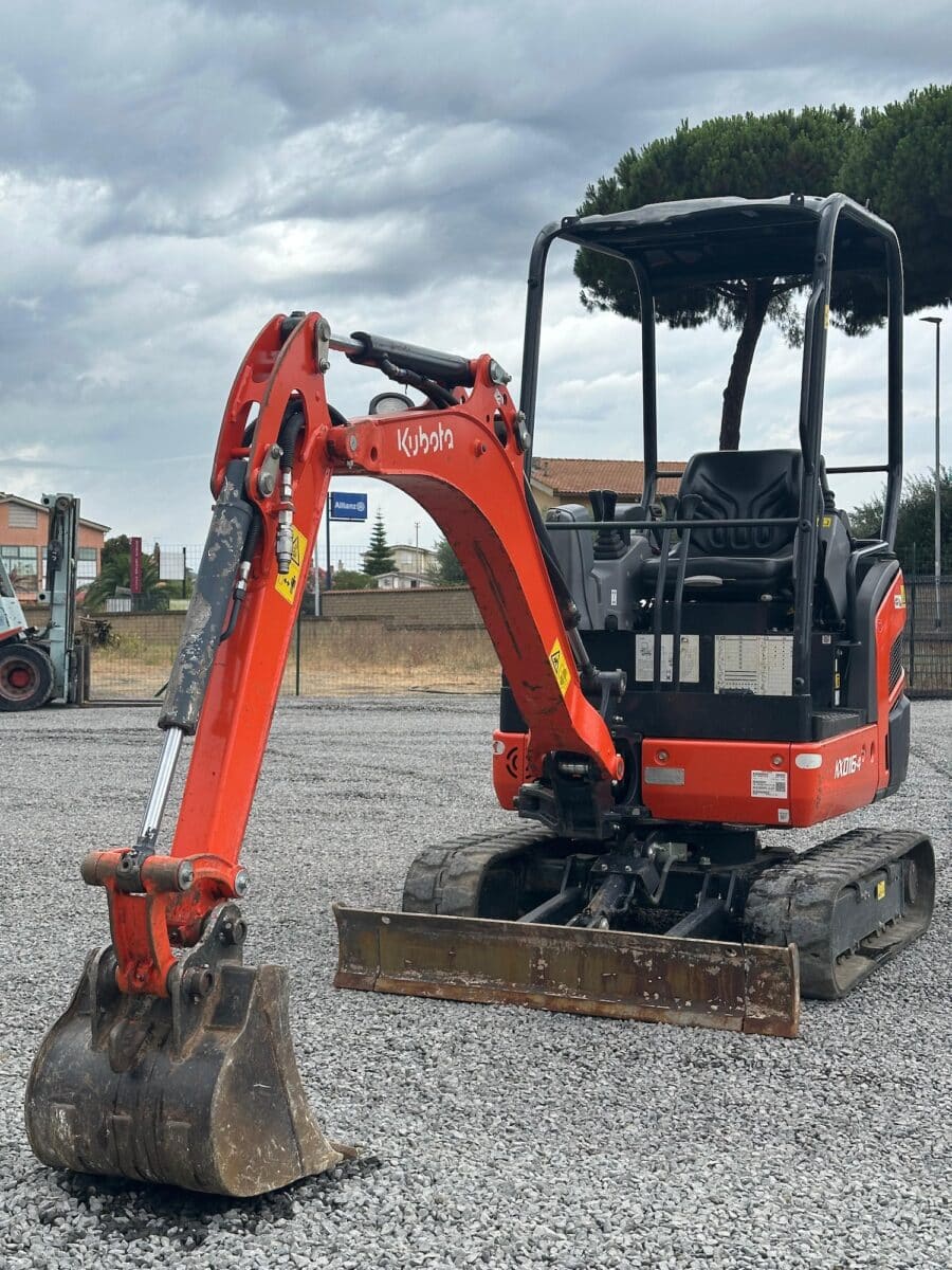 Miniescavatore Kubota KX016-4 usato del 2022 in vendita, DAMAC macchine movimento terra