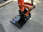 Miniescavatore Kubota U36-4 usato 2018 con cabina chiusa, girosagoma, attacco rapido e due benne in vendita a Roma