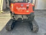 Miniescavatore Kubota U36-4 usato 2018 con cabina chiusa, girosagoma, attacco rapido e due benne in vendita a Roma