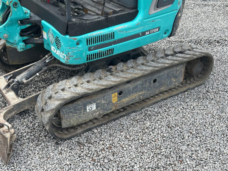 Miniescavatore Kobelco SK17SR usato 2021 con girosagoma, carro variabile e impianto martello in vendita a Roma