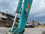 Miniescavatore Kobelco SK17SR usato 2021 con girosagoma, carro variabile e impianto martello in vendita a Roma