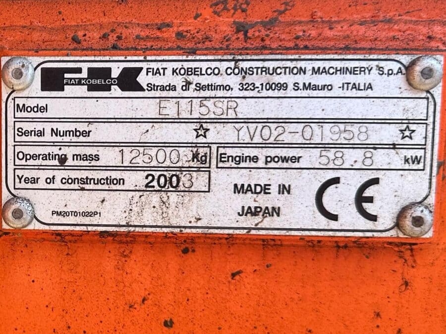 Escavatore cingolato FIAT KOBELCO E115SR usato 2003 con girosagoma, lama e impianto martello