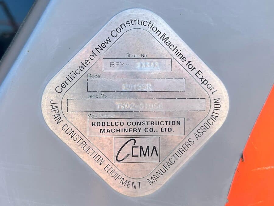 Escavatore cingolato FIAT KOBELCO E115SR usato 2003 con girosagoma, lama e impianto martello