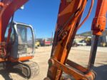 Escavatore cingolato FIAT KOBELCO E115SR usato 2003 con girosagoma, lama e impianto martello