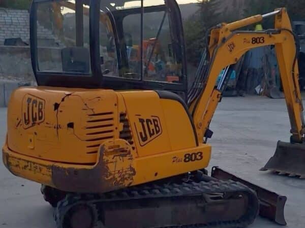 2004 JCB 803 Plus mini excavator for sale in Foggia - rear view.