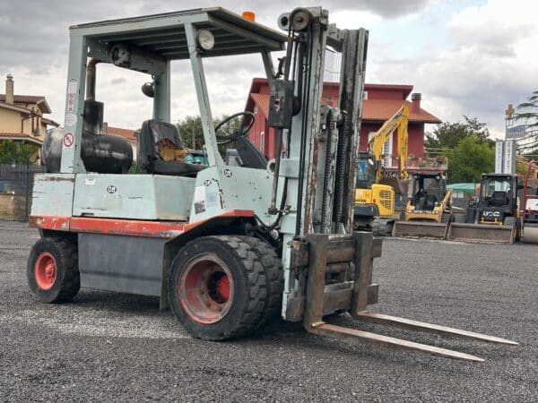 OM DI35C 1988 forklift for sale in Anguillara Sabazia