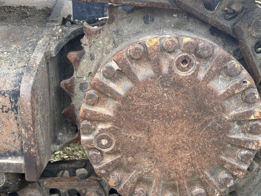 CATERPILLAR 318B 2001 gearbox for sale in Rome