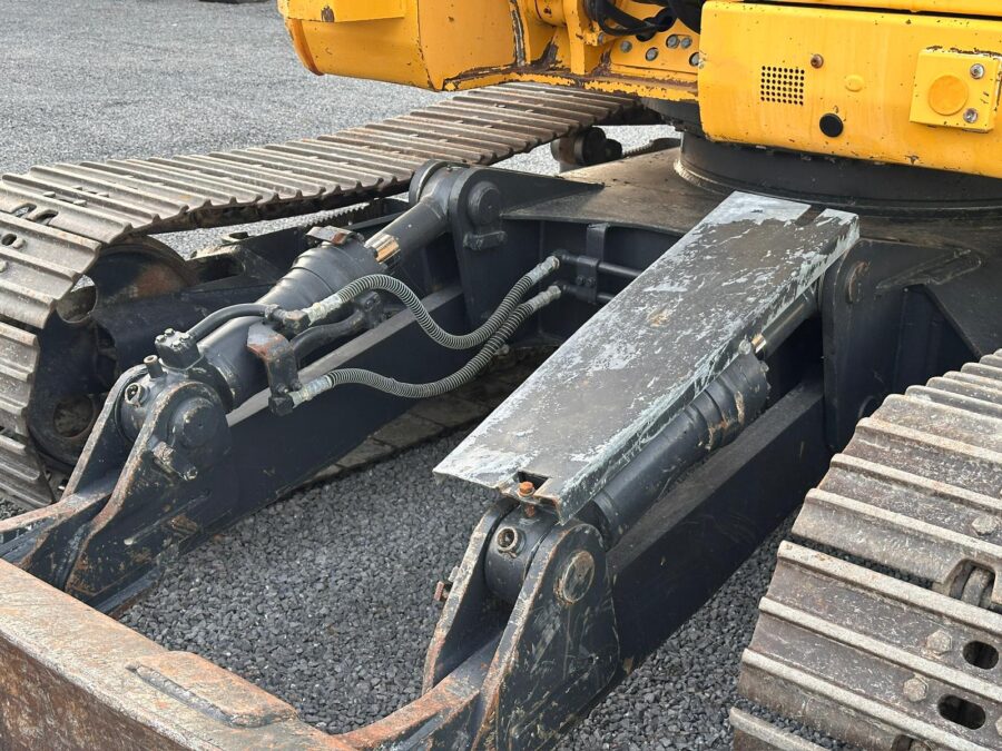 Used 2008 Komatsu PC138US-8 crawler excavator for sale in Rome, Italy