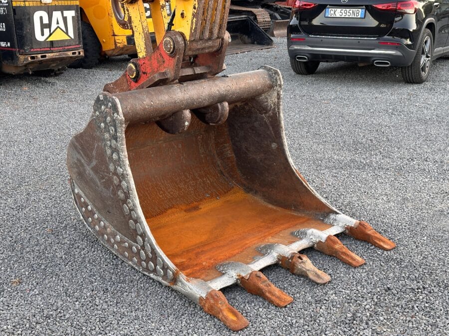 Used 2008 Komatsu PC138US-8 crawler excavator for sale in Rome, Italy