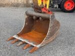 Used 2008 Komatsu PC138US-8 crawler excavator for sale in Rome, Italy