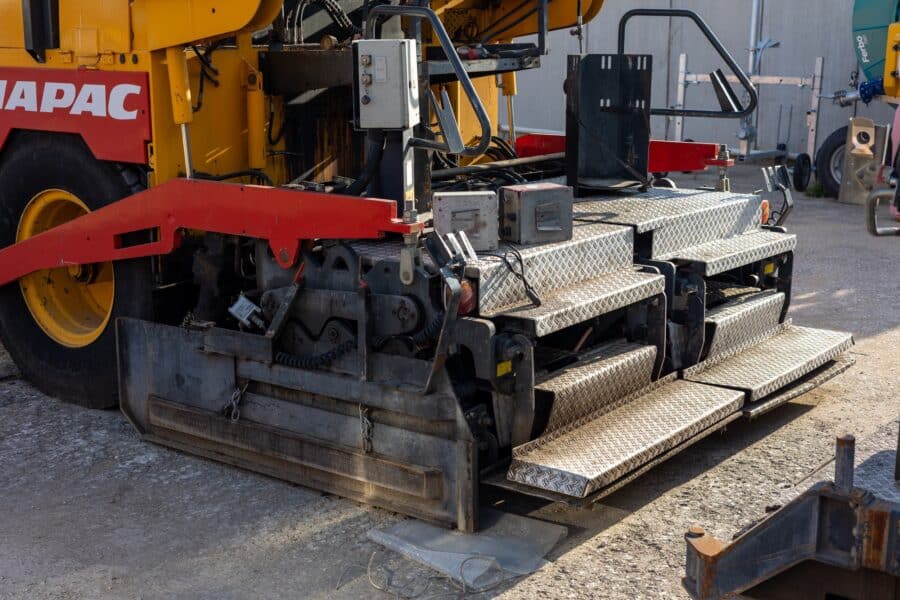 Used Dynapac F121-4W road paver year 2000 for sale in Rome, Italy