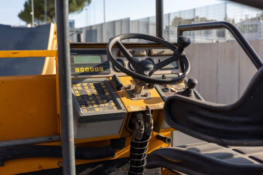 Used Dynapac F121-4W road paver year 2000 for sale in Rome, Italy
