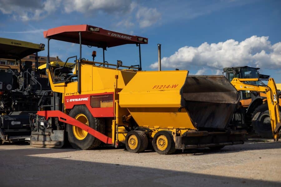 Used Dynapac F121-4W road paver year 2000 for sale in Rome, Italy