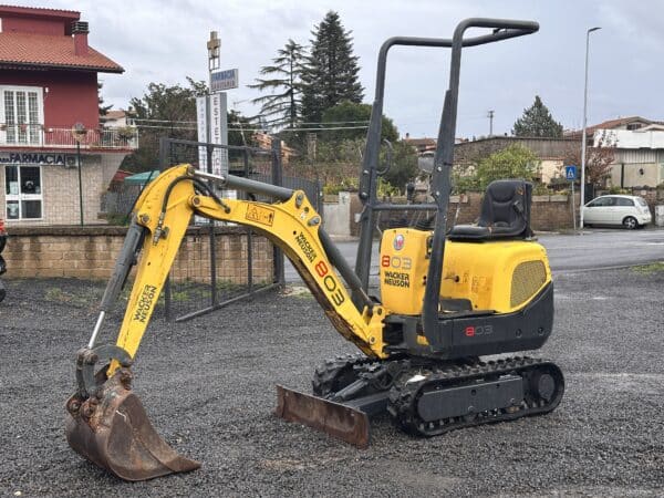 wacker neuson 803 e08-01 vista frontale