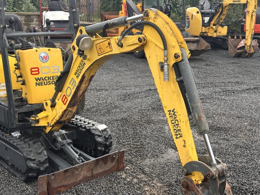 wacker neuson 803 e08-01 vista boom idraulica destra