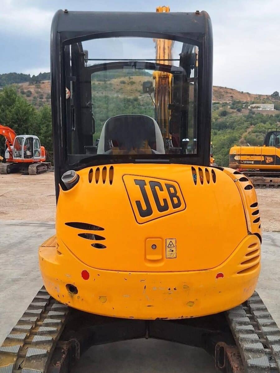 Sagoma posteriore JCB 8030 ZTS usato in vendita da DAMAC