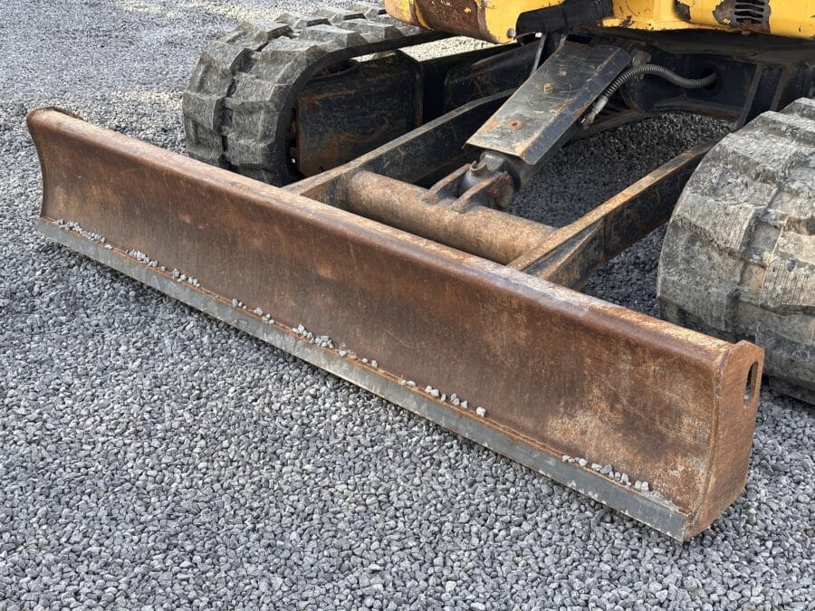 Komatsu PC55MR-3 compact mini excavator blade for sale - DAMAC