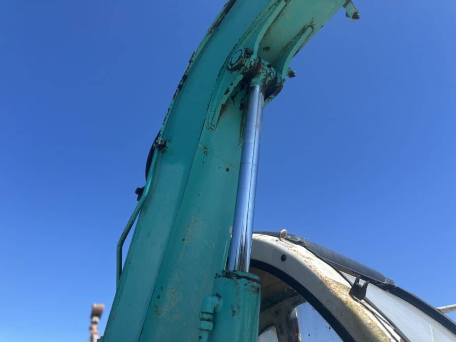Used 1995 Kobelco SK60 mini crawler excavator for sale in Foggia, Italy