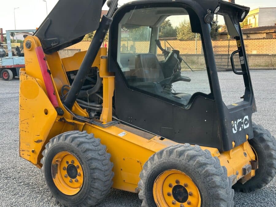 Dettaglio braccio JCB 225 del 2012 in vendita da DAMAC