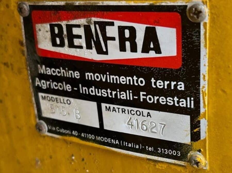 Chargeuse sur pneus Benfra 515B de 1986 disponible à Rome