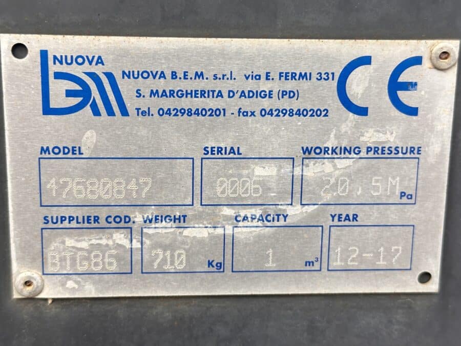 Used 2019 CASE 321F wheel loader for sale in Rome, Italy