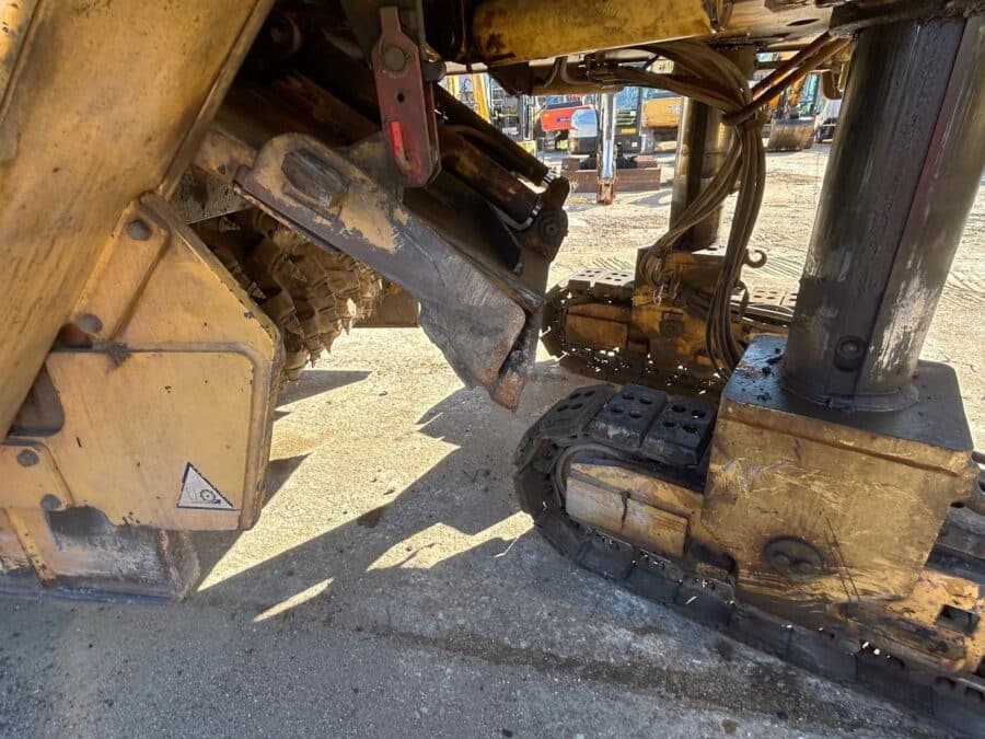 Bitelli SF200L road milling machine track detail for sale in Rome