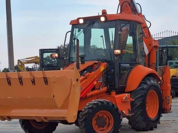 Used 2004 Fiat Kobelco FB100 rigid backhoe loader for sale in Foggia, Italy