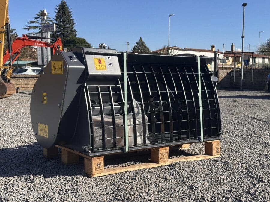 Cubo mezclador BC 250 SK vista lateral izquierda