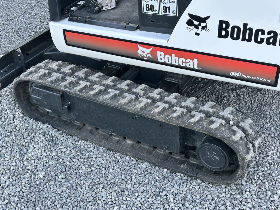 Miniescavatore BOBCAT 323 cingolo sinistro