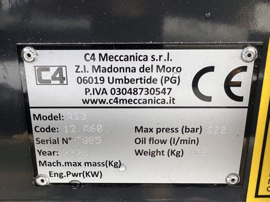 Kosa spalinowa C4 A60 tabliczka znamionowa