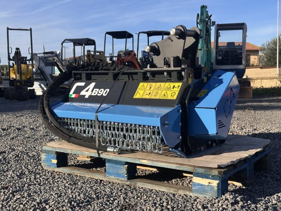 Vista laterale corpo macchina C4 B90