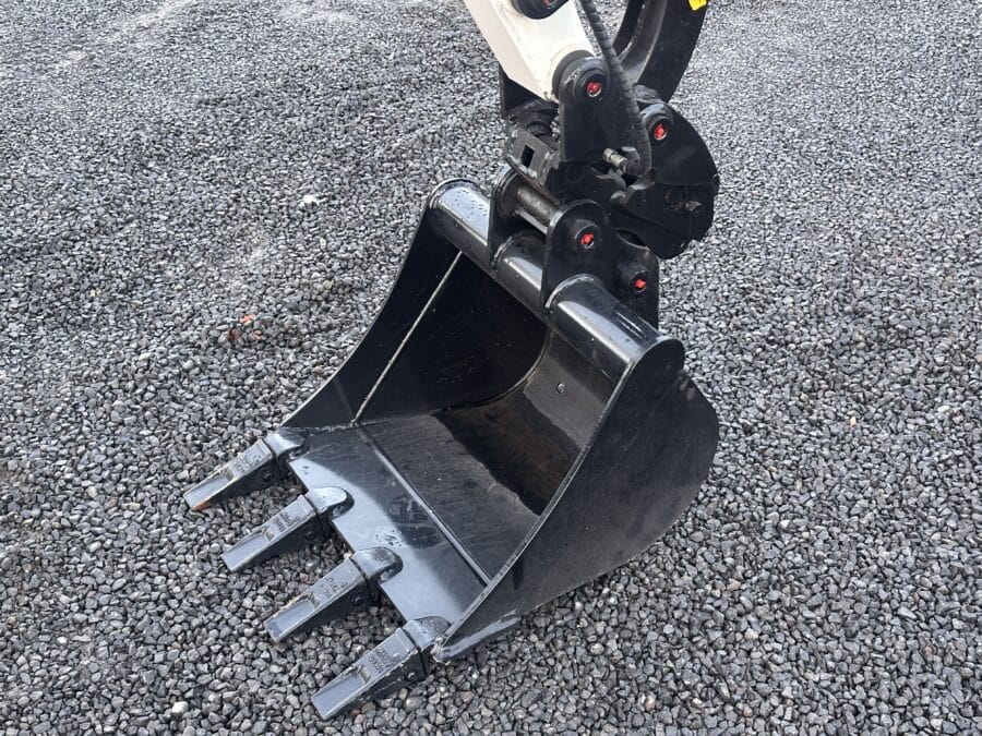 Lonking CDM6025 mini excavator new 2025 bucket view