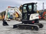 LONKING CDM6035 mini excavator side view