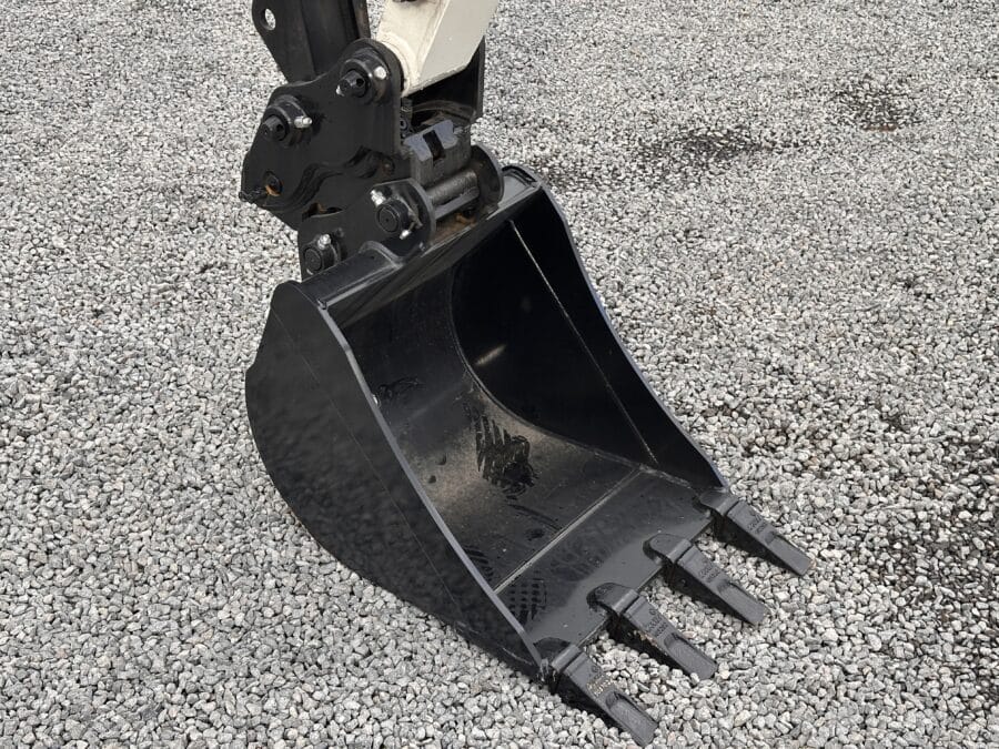 LONKING CDM6035 mini excavator digging bucket