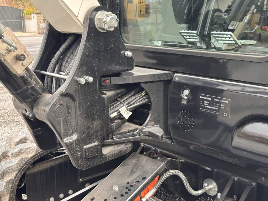 LONKING CDM6035 mini excavator boom detail