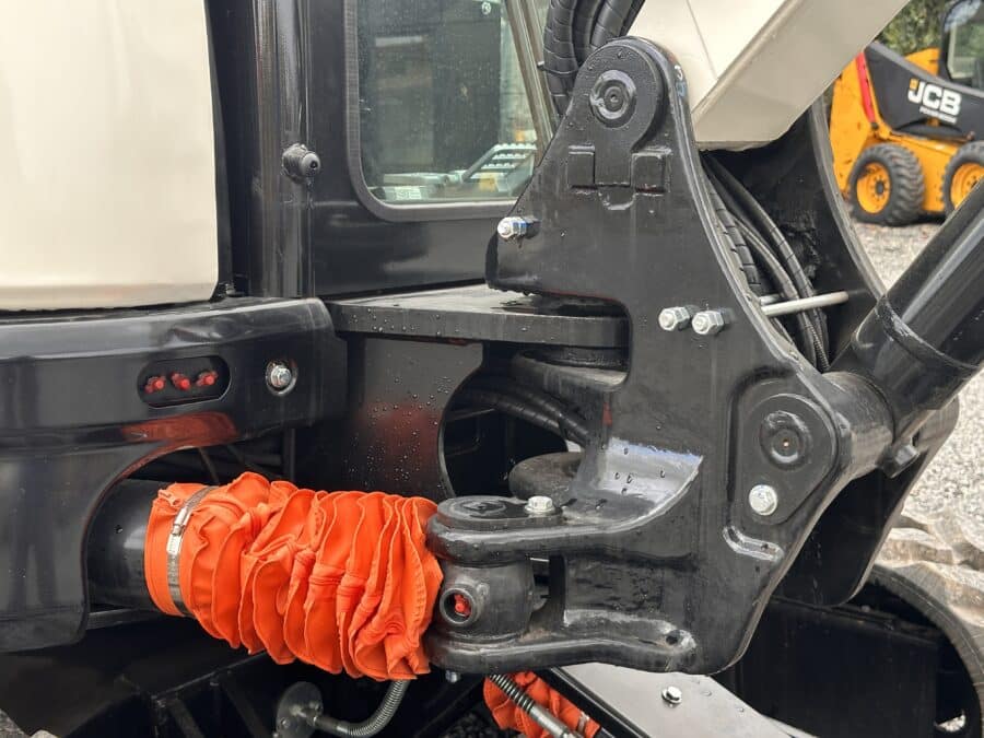 LONKING CDM6035 mini excavator boom detail