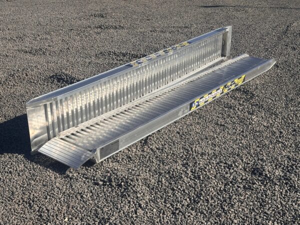 Rampe da carico in alluminio DAMAC RA.100X30 lunghezza 3 metri portata 2500 kg