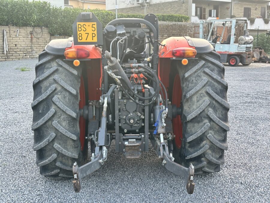 Attacco posteriore trattore M5071 per attrezzature agricole