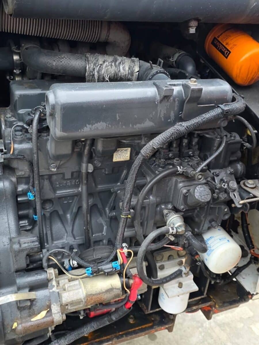 Back of JCB 190T with Perkins Engine