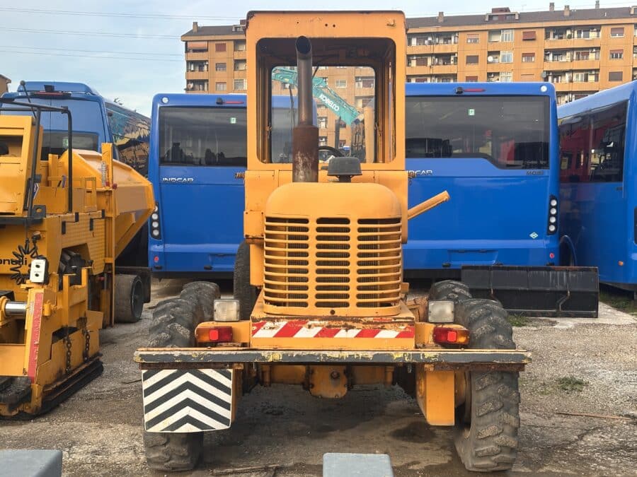 Back of the motorgrader FIAT ALLIS 65B