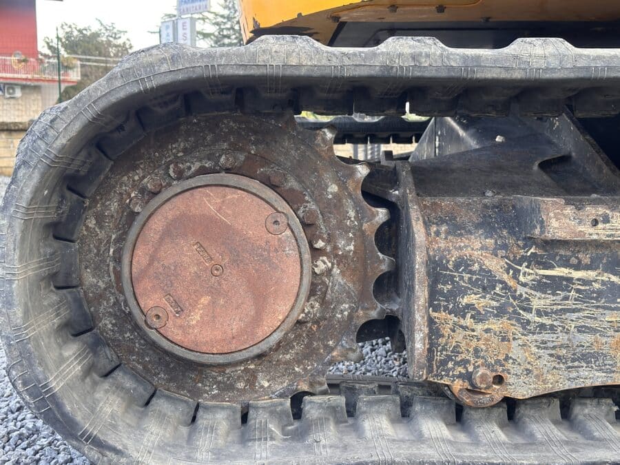 dettaglio ruota dentata jcb 85z-1