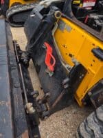 Minipala JCB 190HF vista attacco benna