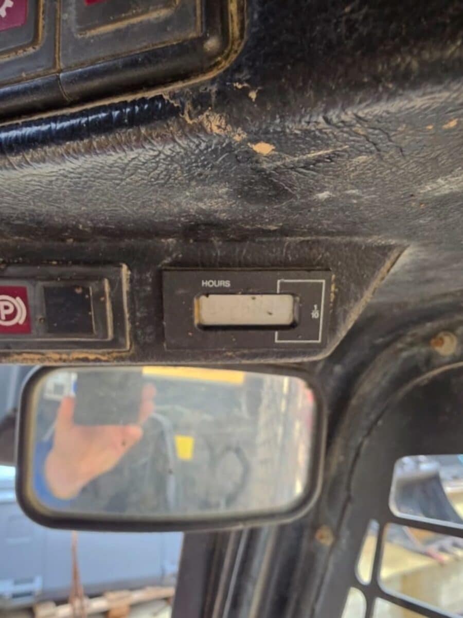 Minipala JCB 190HF vista orologio