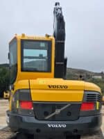 Vista posteriore Volvo ECR88 Plus