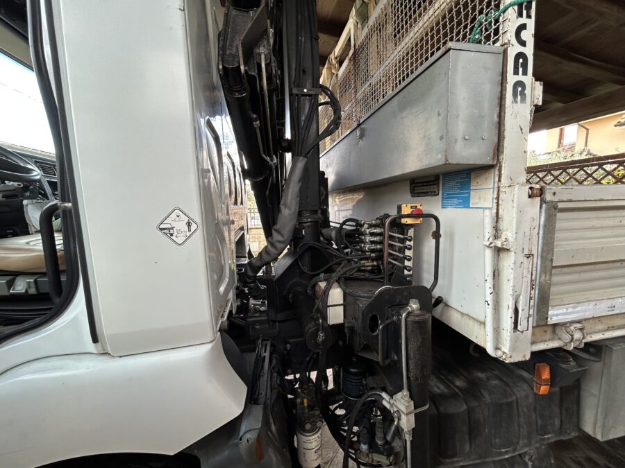 Bonfiglioli crane installed on RENAULT 210.37E3 Anguillara Sabazia