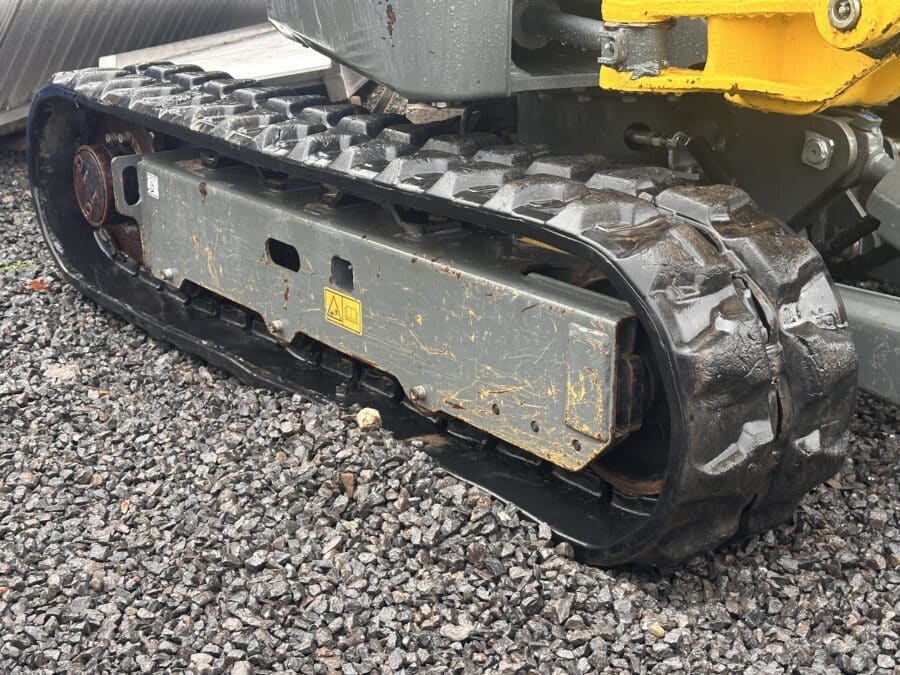 Cingoli in gomma destro Wacker Neuson EZ17