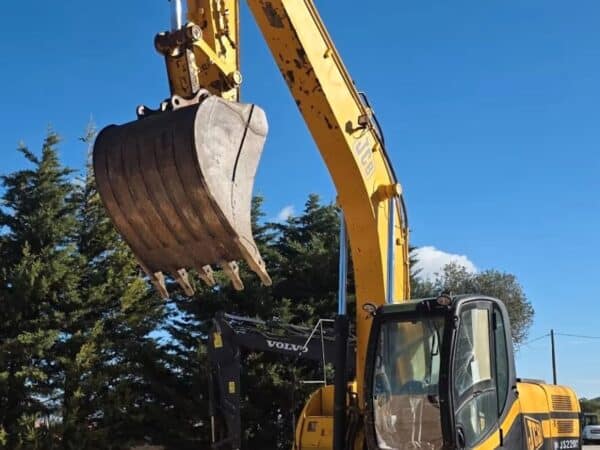 Home 4 Cabina chiusa operatore JCB JS220NC