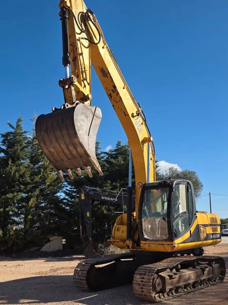 Cabina chiusa operatore JCB JS220NC