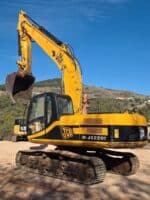 Escavatore JCB JS220NC 2000 vista laterale
