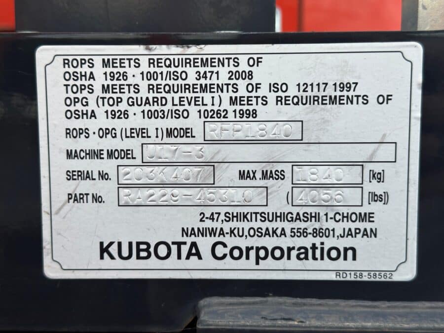 Kubota U17-3a con cellula protettiva